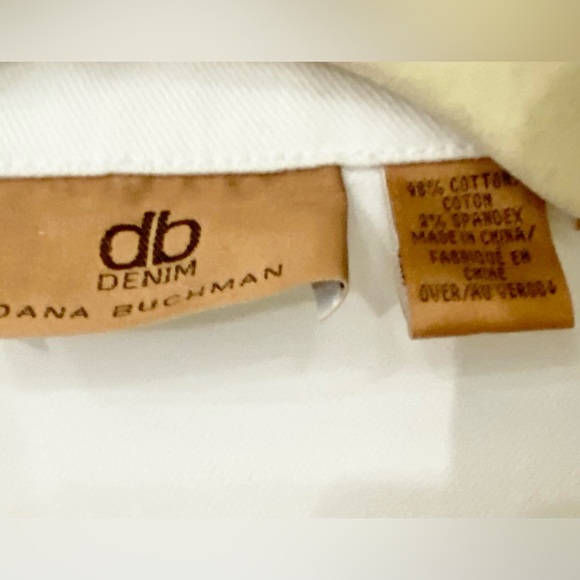 EUC Dana Buchman White Denim Jacket - Picture 4 of 9